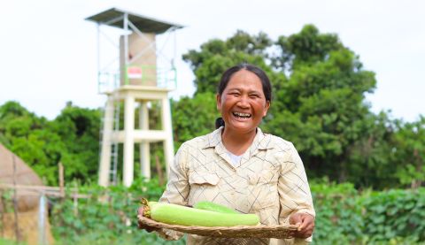 Rouren, 48, has been practicing agroecology under the Aid Match project in Cambodia.